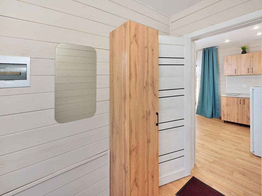 Интерьер, гостевой дом в ёлках, Абзаково, Башкирия