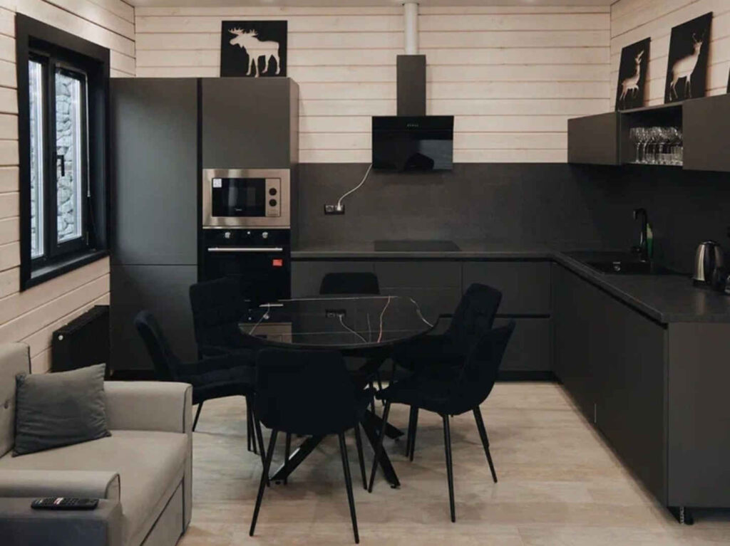 Интерьер коттеджа с бассейном, Абзаково, Башкирия