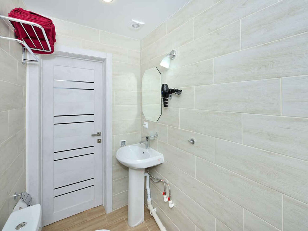 Интерьер, в ёлках, гостевой дом, курорт Абзаково