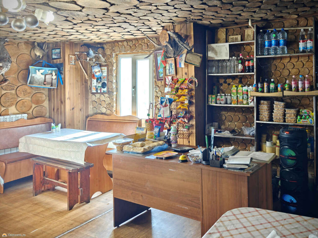 Интерьер кафе Курташ, Белорецк, касса